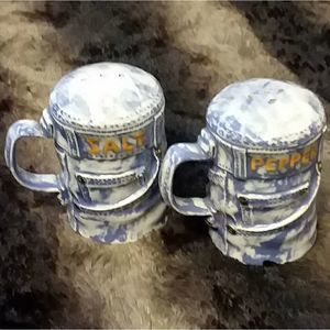 👖Acid Wash Jeans👖 Salt & Pepper Shaker Set